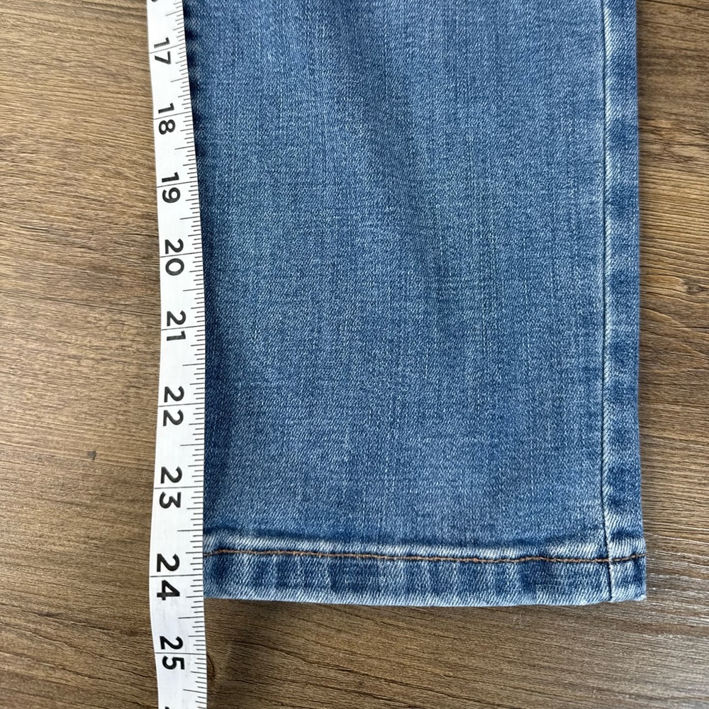J. Jill Woemn’s Authentic Fit Slim Ankle Jeans, size 10 Petite - Picture 9 of 12